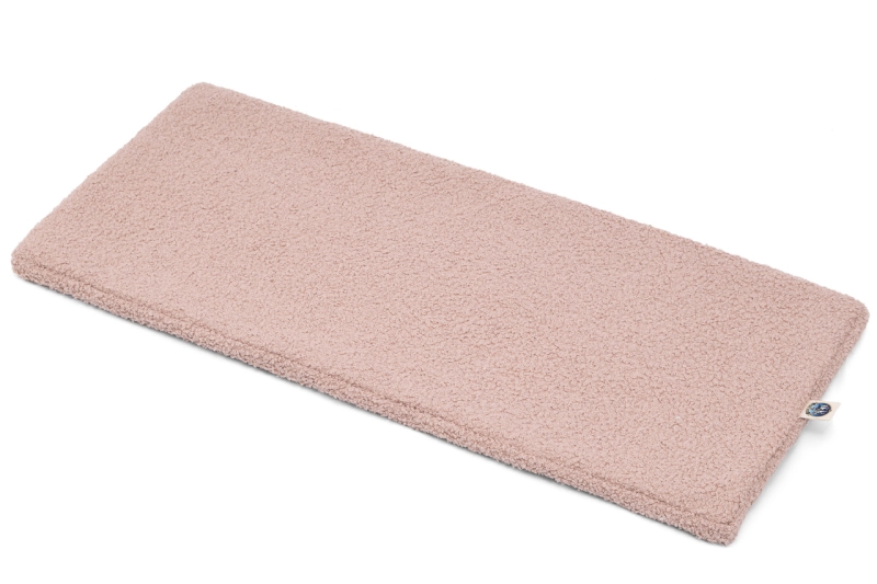 Podkładka podwyższająca do sofy różowy baranek | BOUCLE